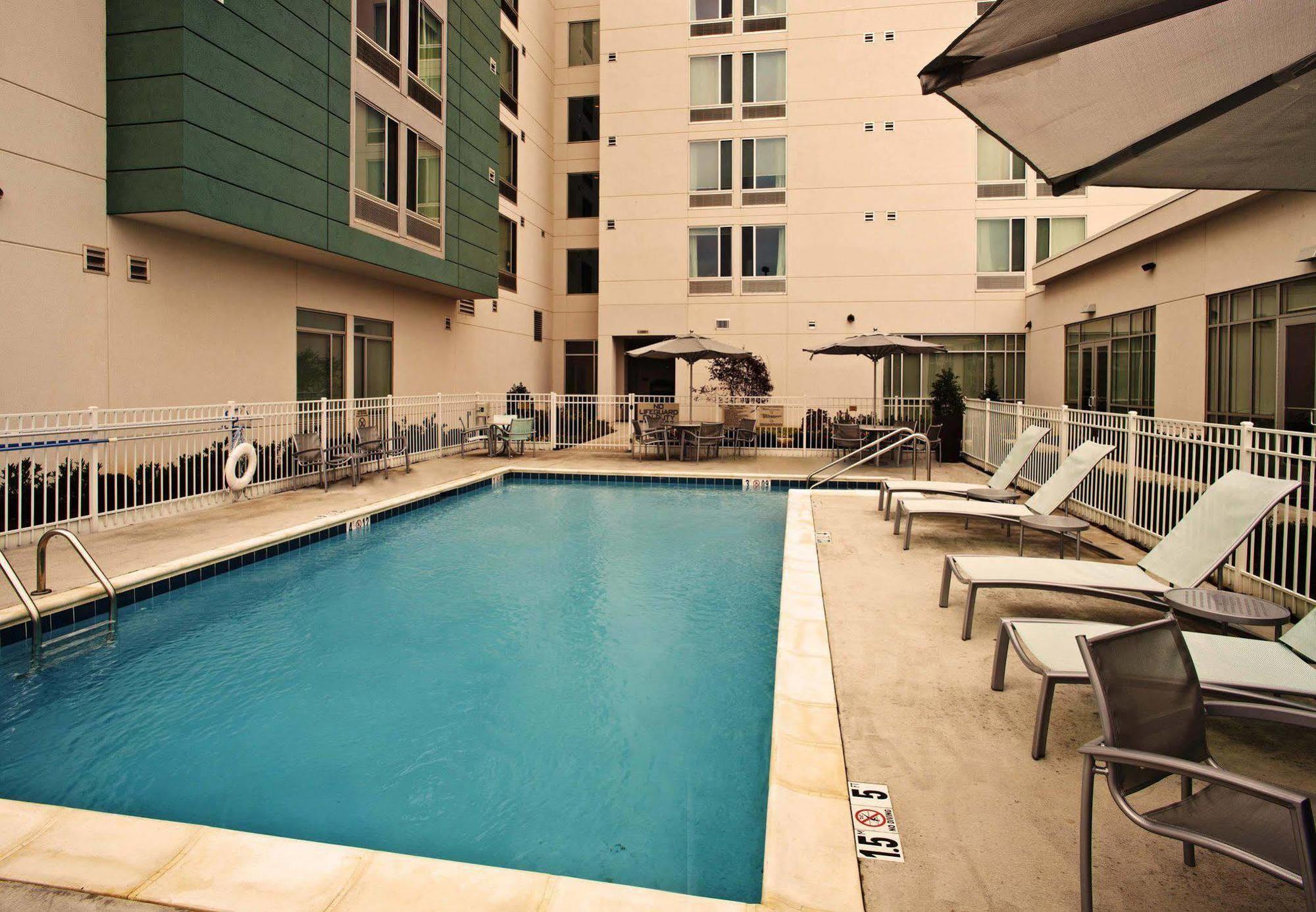 Springhill Suites By Marriott Huntsville Downtown Buitenkant foto